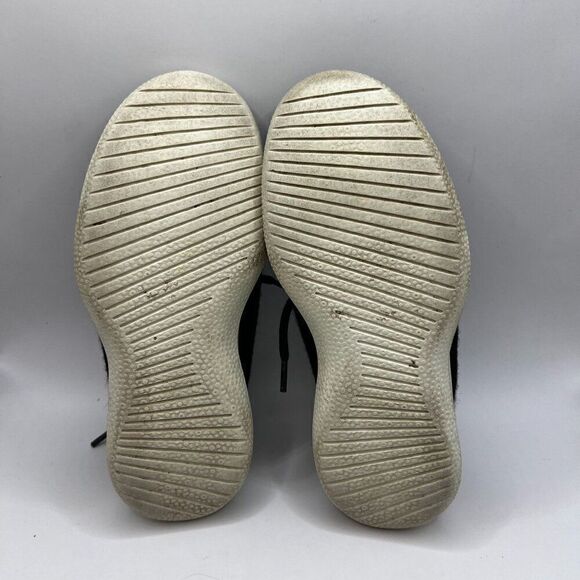 Allbirds Smallbirds Black Wool Runners Size 1 - Picture 6 of 6